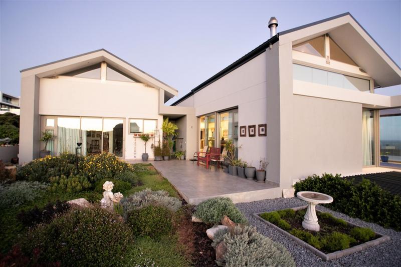 5 Bedroom Property for Sale in Pinnacle Point Golf Estate Western Cape